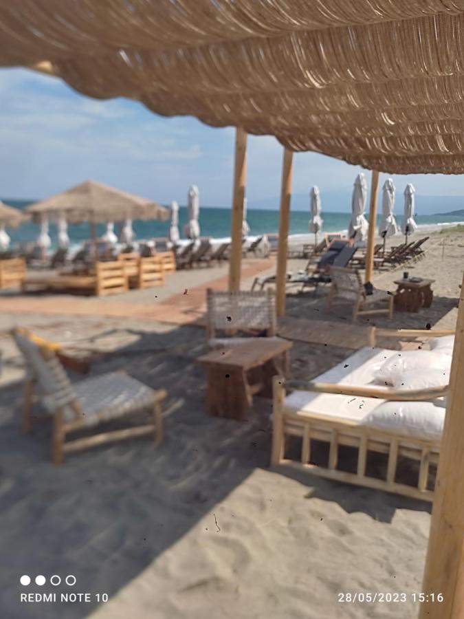 Xasteria Apartment Velika  Bagian luar foto